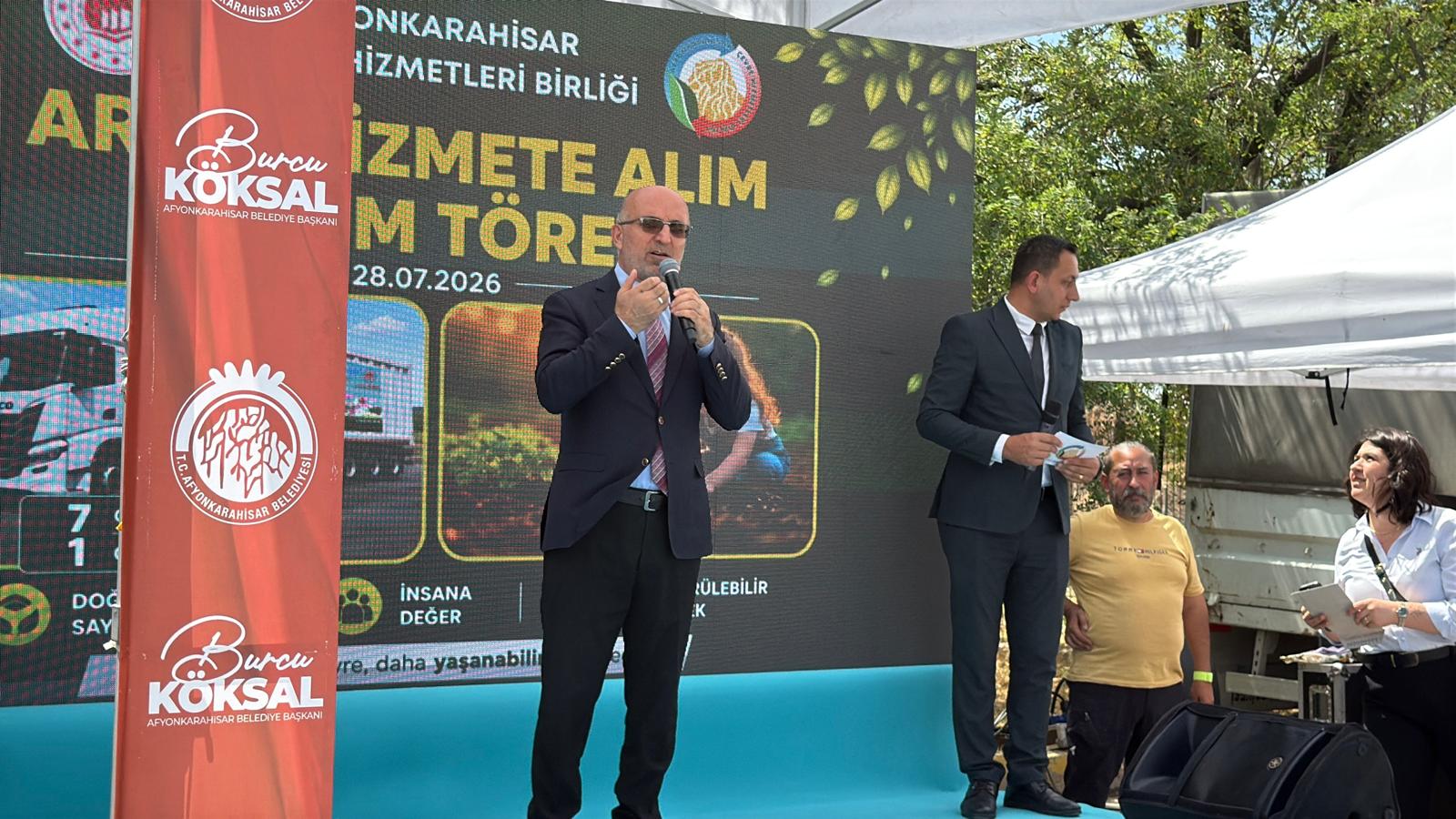 Çevre Hizmetleri’ne 8 yeni araç takviyesi