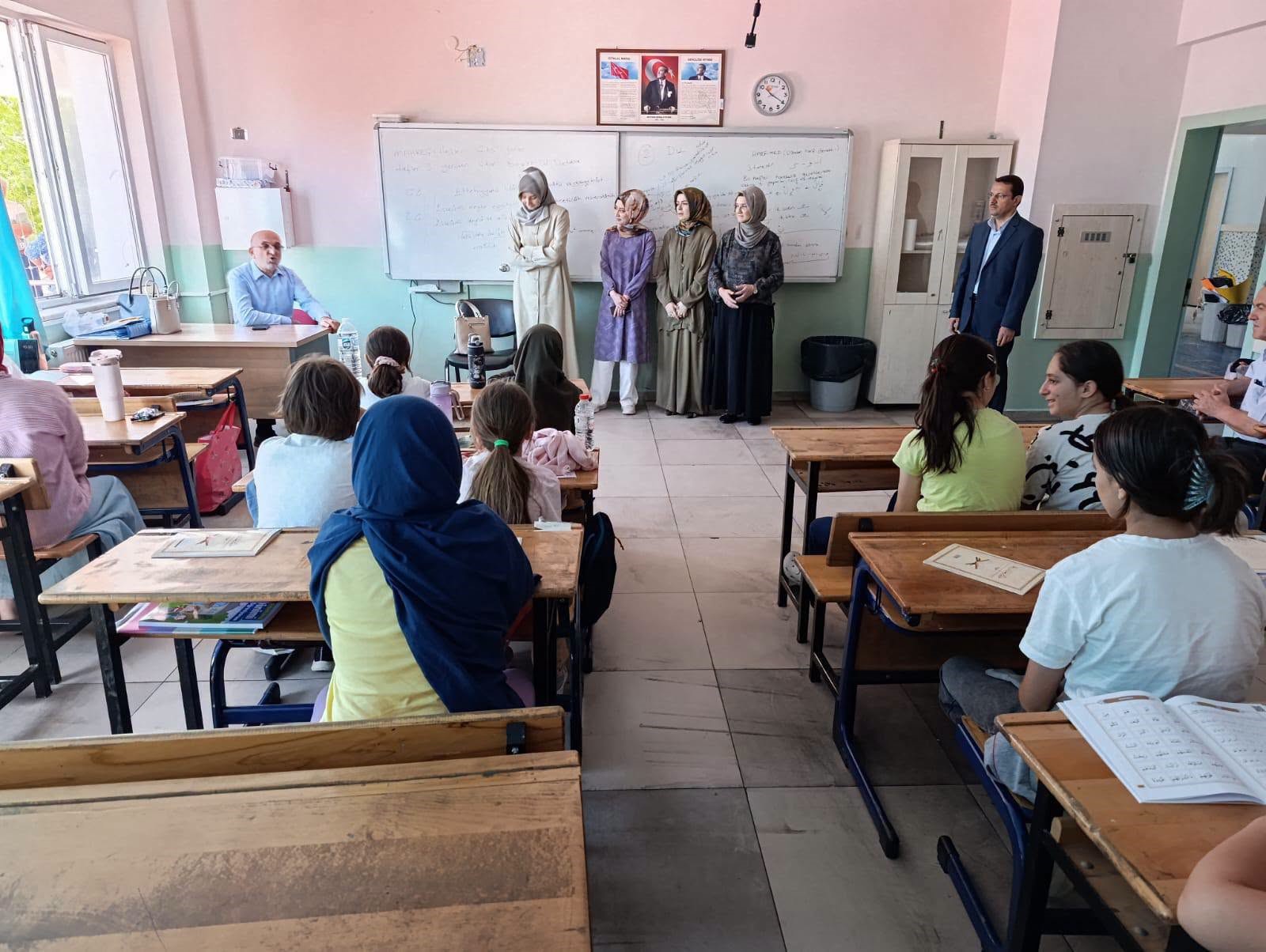 Çocuklara yönelik Kur'an eğitimleri sürüyor 3 Çocuklara yönelik Kur'an eğitimleri sürüyor
