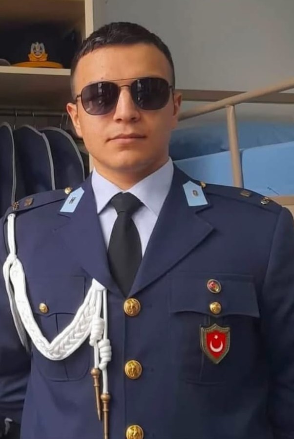 Eğitimde rahatsızlanan öğrenci şehit oldu 1 Eğitimde rahatsızlanan öğrenci şehit oldu