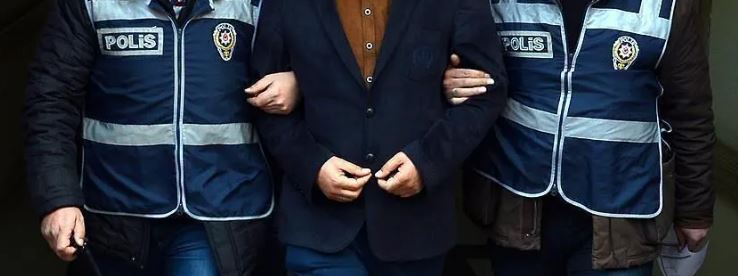 Afyonkarahisar'da FETÖ/PDY'nin mahrem yapılanmasına yönelik operasyonda gözaltına alınan 10 şüpheliden