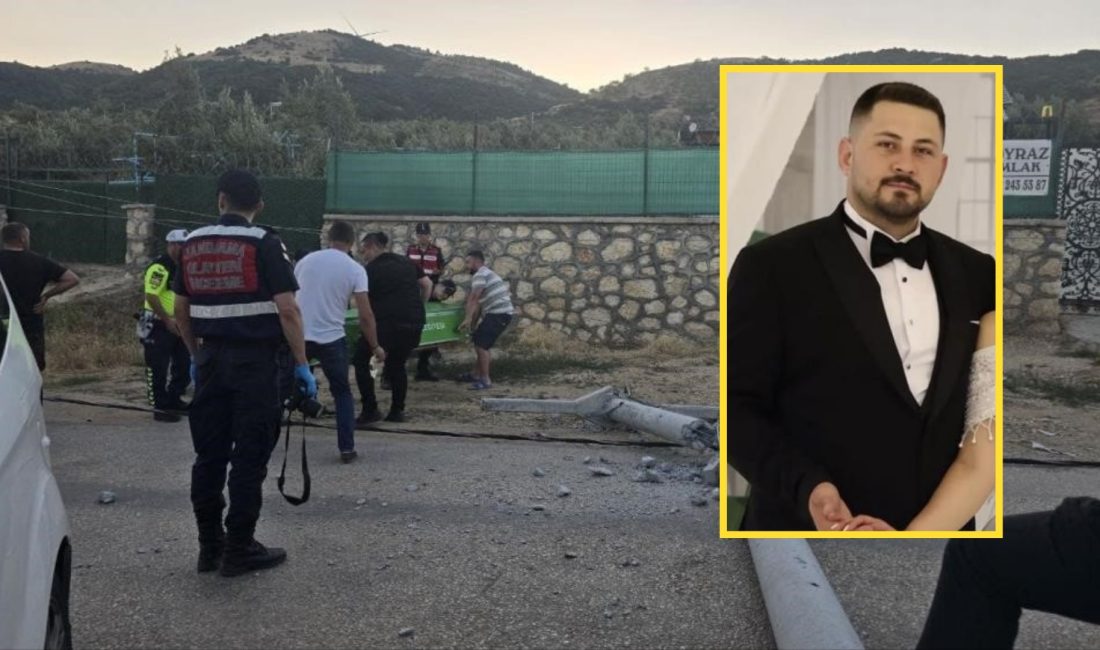 Bursa'nın Mudanya ilçesinde elektrik direğine çarpan otomobilin sürücüsüne yardım etmek