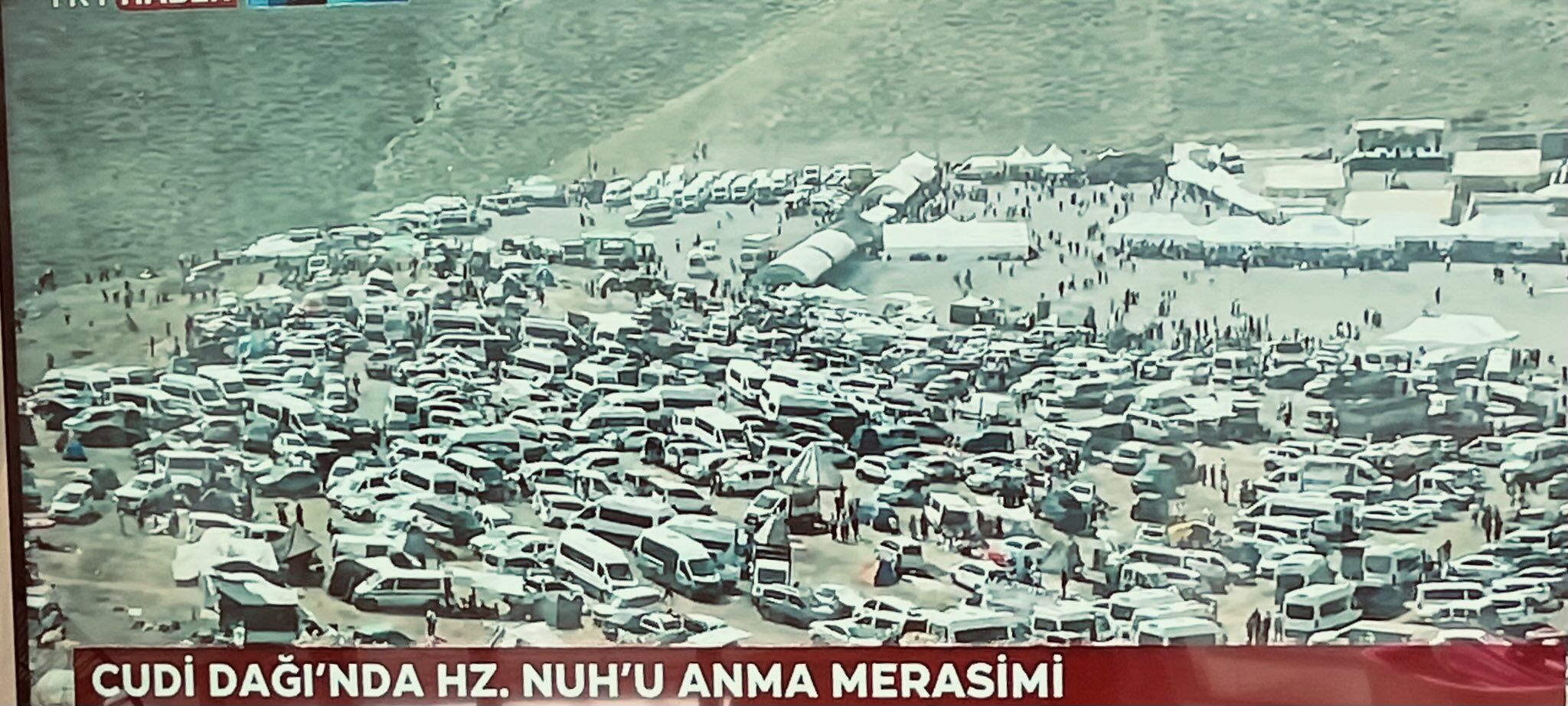 Şırnak'ın Cizre ilçesinde vatandaşlar, Hz. Nuh'un gemisinin karaya oturduğuna inanılan