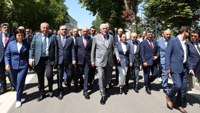 İYİ Parti Genel Başkan Yardımcısı ve Afyonkarahisar Milletvekili Hakan Şeref