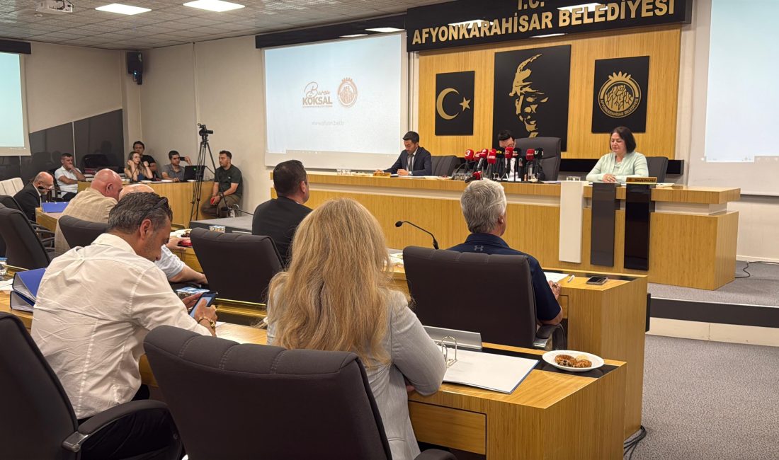 Afyonkarahisar Belediye Meclisi, temmuz ayı olağan toplantısını Belediye Başkanı Vekili