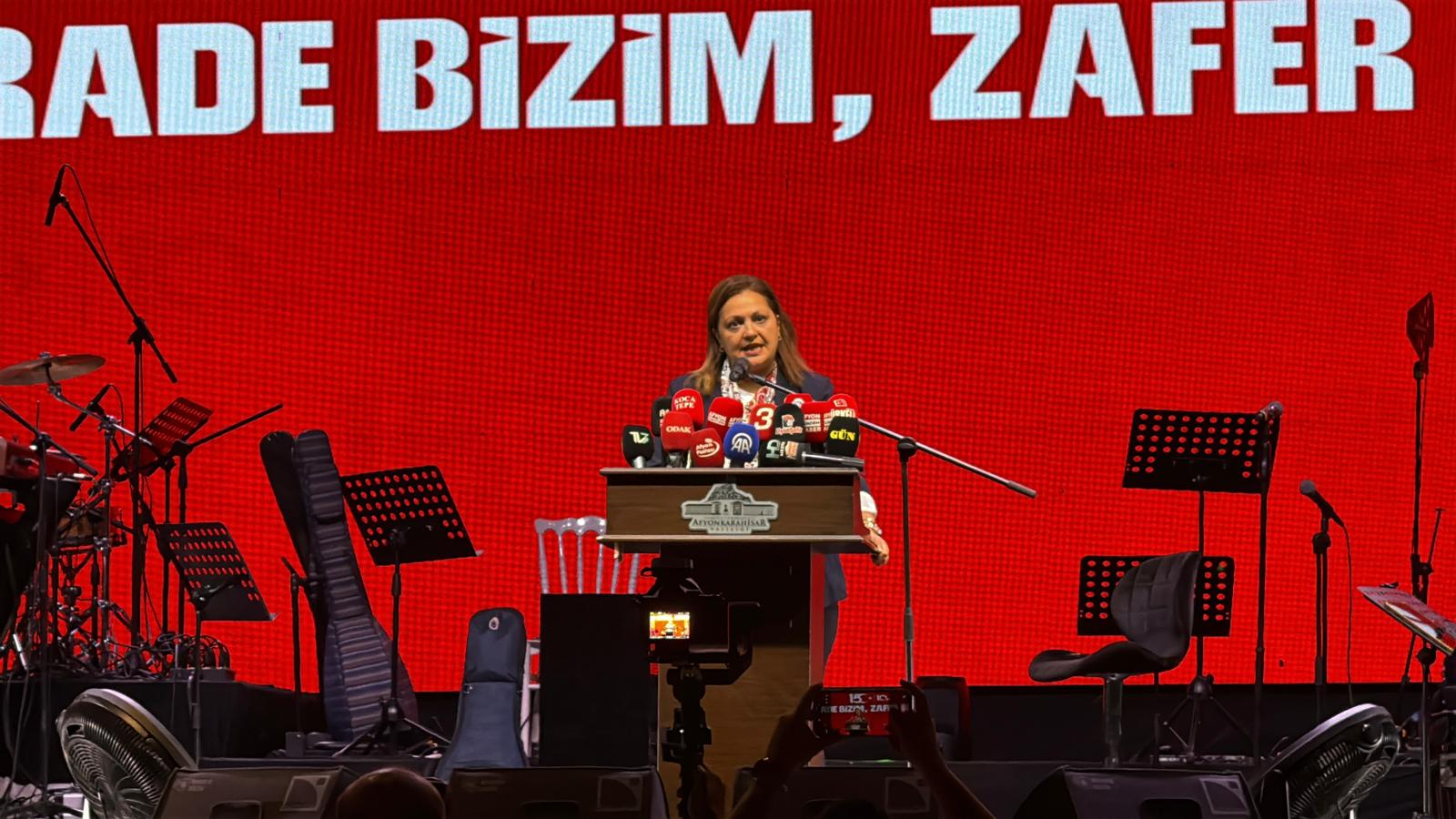 Afyonkarahisar 15 Temmuz için meydanda 9 Afyonkarahisar 15 Temmuz için meydanda