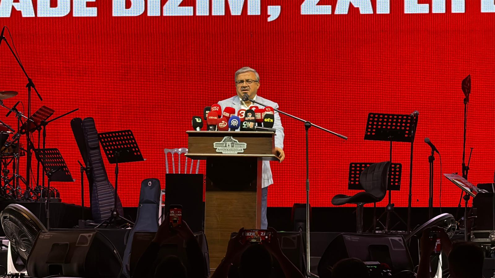 Afyonkarahisar 15 Temmuz için meydanda