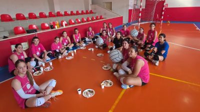 Başarılarıyla adından söz ettiren Kurşun Spor Kulübü, sporcularını özel günlerinde