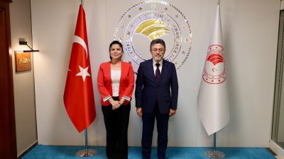 Kanal 3 ve Gazete 3 Genel Müdürü Selcen Dilek Çöygün,