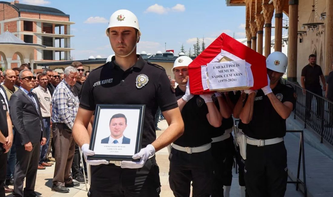 Afyonkarahisar’da kanser hastalığına yenik düşerek hayatını kaybeden 51 yaşındaki polis