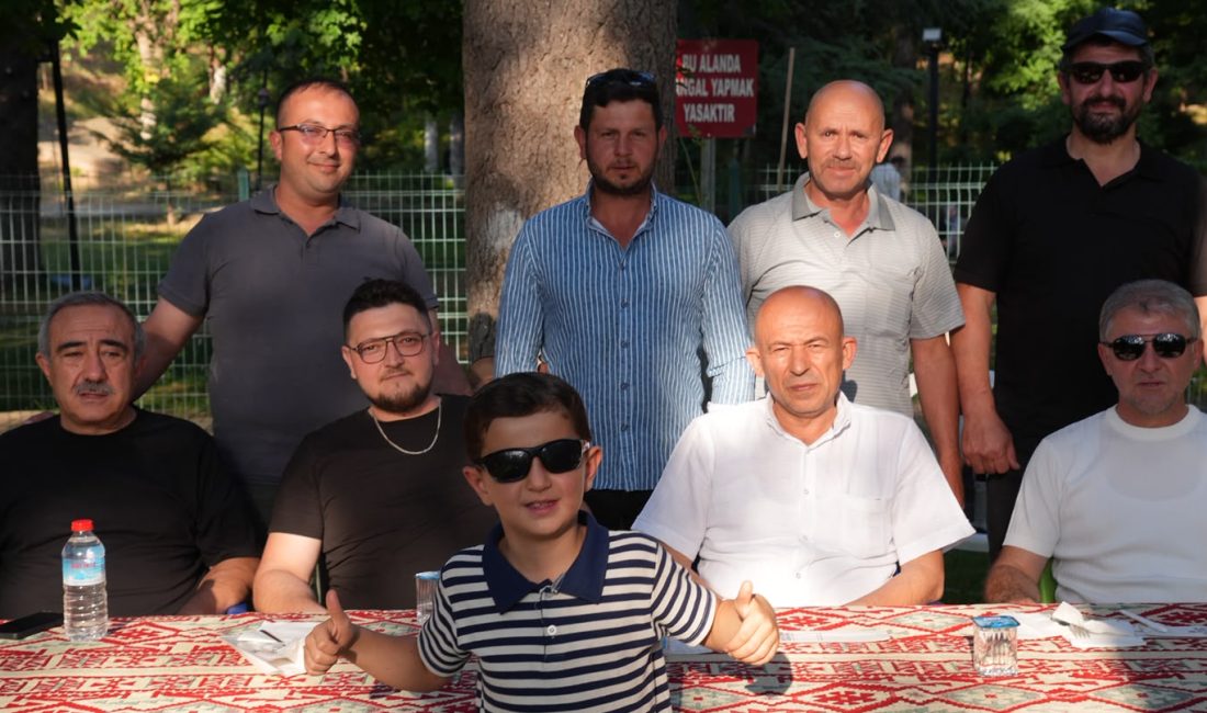 Kaymak ve Eber Gölü Festivali etkinlikleri kapsamında düzenlenen Geleneksel Kaymak