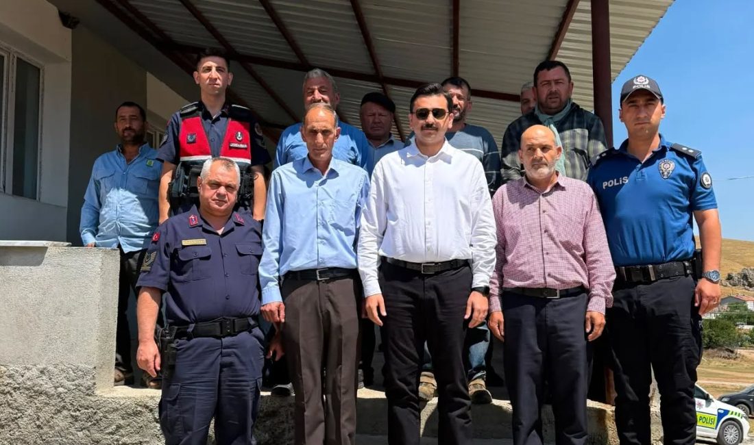 Bayat Kaymakamı Ahmet Akdağ, ilçe protokolüyle birlikte Yukarıçaybelen Köyü'nü ziyaret