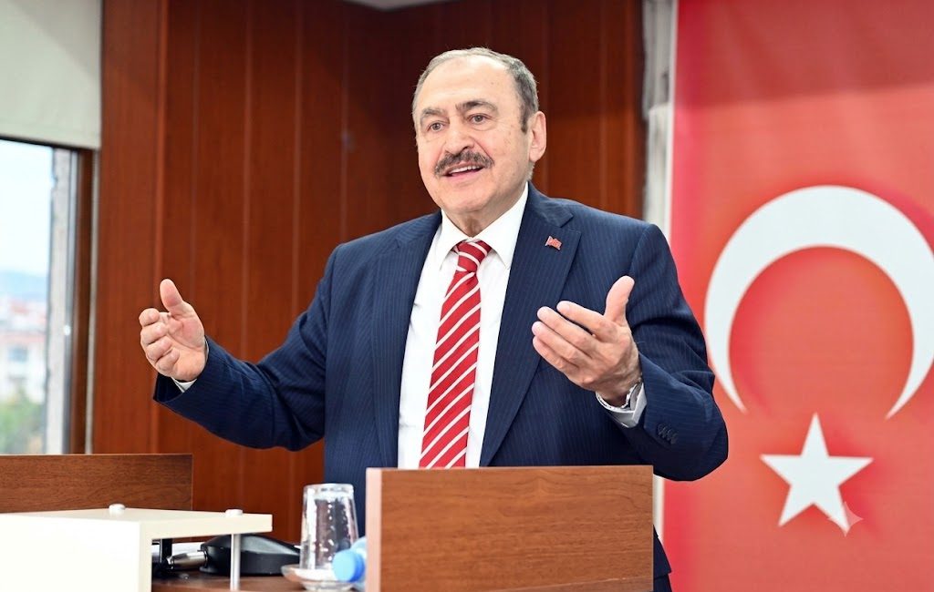 Eski Çevre ve Orman Bakanı, 61, 62, 63, 64 ve