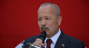 Milliyetçi Hareket Partisi Afyonkarahisar Milletvekili Mehmet Taytak, eski bakan Hüseyin