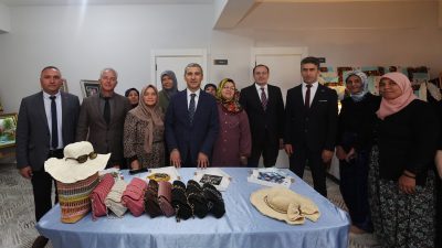 Afyonkarahisar Valisi Dr. Naci Aktaş, Çay ilçesinde gerçekleştirdiği ziyaretlerde kamu