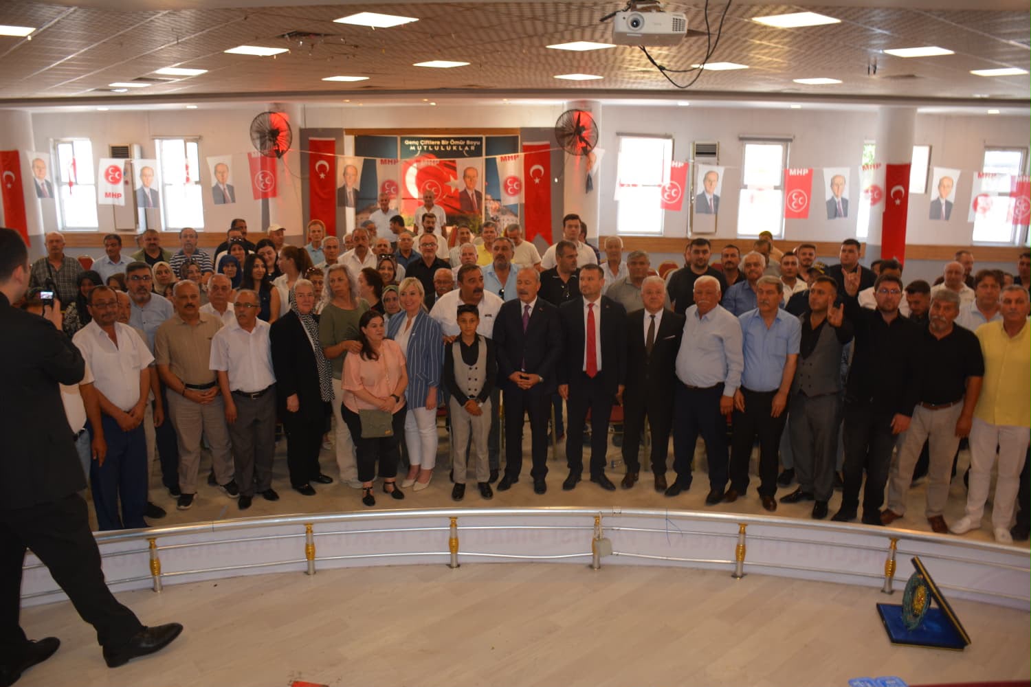 "MHP, Türk Milletinin sigortasıdır; emanet emin ellerdedir" 1 "MHP, Türk Milletinin sigortasıdır; emanet emin ellerdedir"