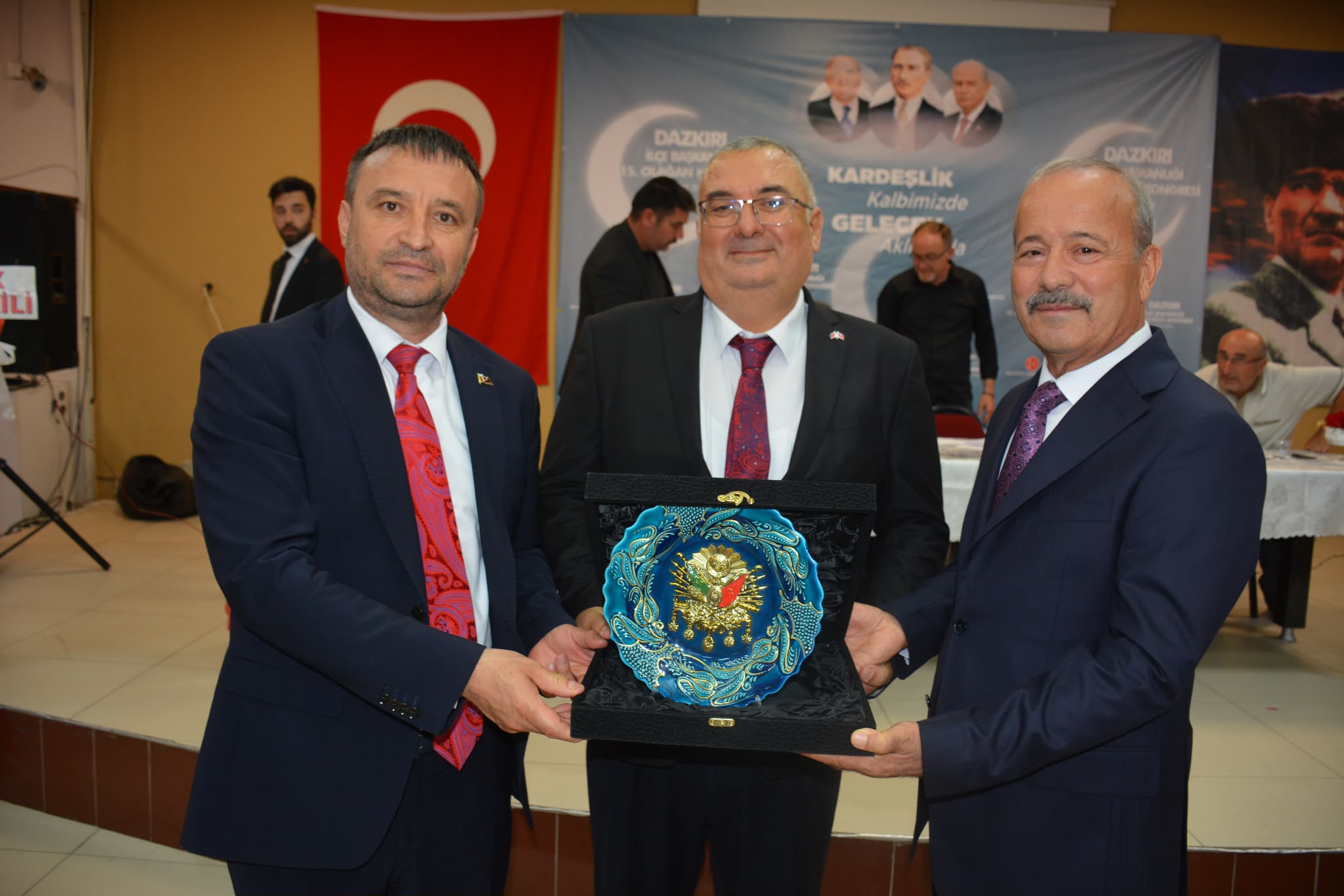 "MHP, Türk Milletinin sigortasıdır; emanet emin ellerdedir" 4 "MHP, Türk Milletinin sigortasıdır; emanet emin ellerdedir"
