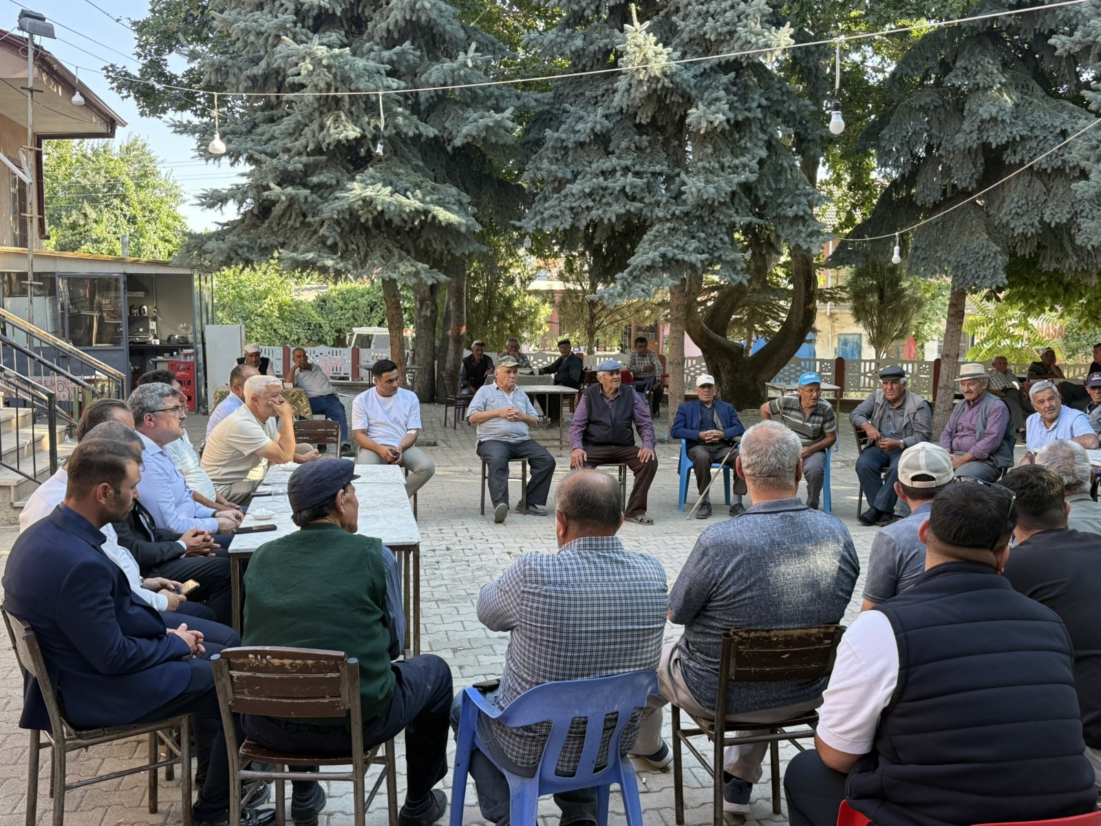 “Milletimize eser kazandırmaya devam ediyoruz”