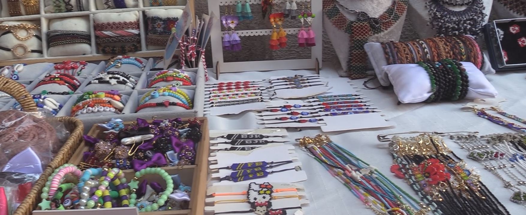 Kadın emeğine özel pazar yoğun ilgi görüyor 6 Kadın emeğine özel pazar yoğun ilgi görüyor