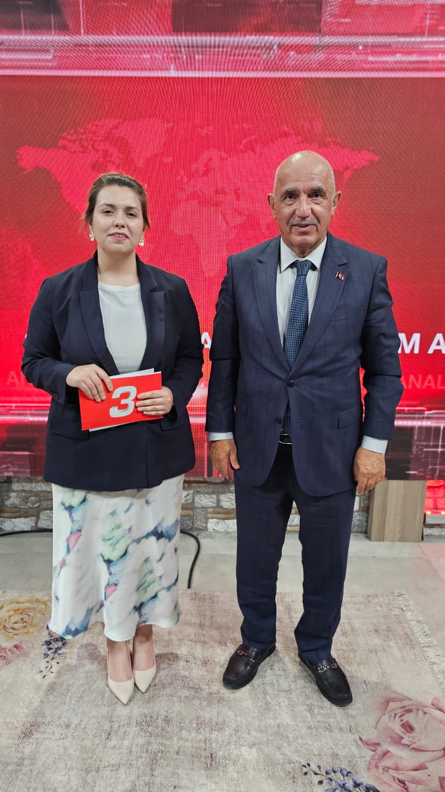 Acun Ilıcalı'nın amcası Ulaşım dehası Prof. Dr. Ilıcalı, Gazete 3'te