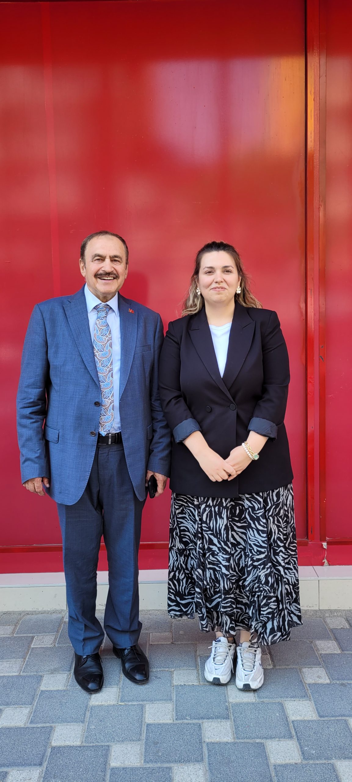 Prof. Dr. Veysel Eroğlu'ndan Kanal 3 ve Gazete 3'e ziyaret 1 Prof. Dr. Veysel Eroğlu'ndan Kanal 3 ve Gazete 3'e ziyaret