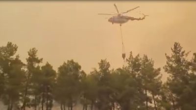 Muğla'nın Seydikemer ilçesinde orman dışı alanda başlayarak ormanlık alana sıçrayan
