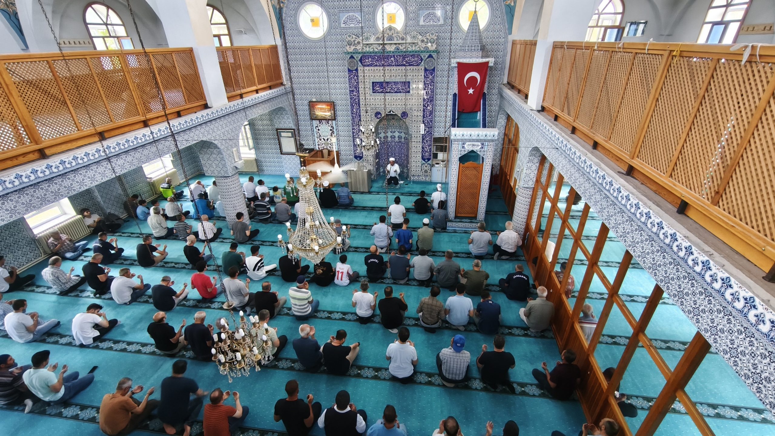Silah arkadaşlarından Hasan Samur'a vefa 1 Silah arkadaşlarından Hasan Samur'a vefa