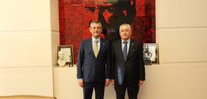 CHP Genel Başkanlığı’na “Mutlak Butlan” kararıyla getirilen yönetim tarafından Cumhuriyet