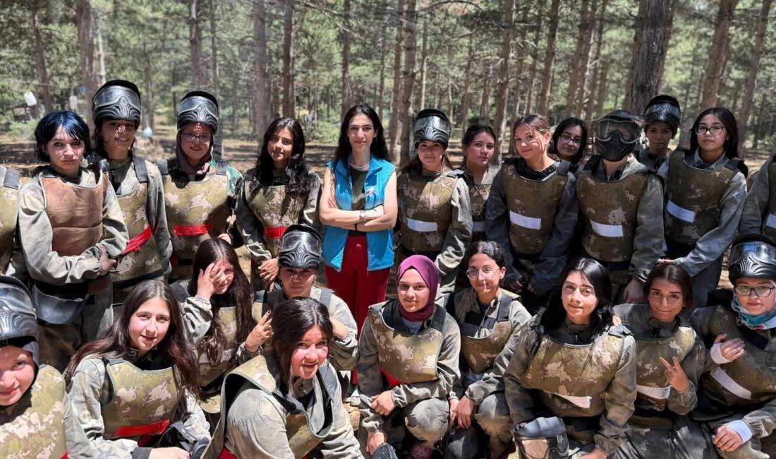 Gençlik ve Spor Bakanlığı tarafından düzenlenen Ulusal Kamp Dönemi’nin ilk