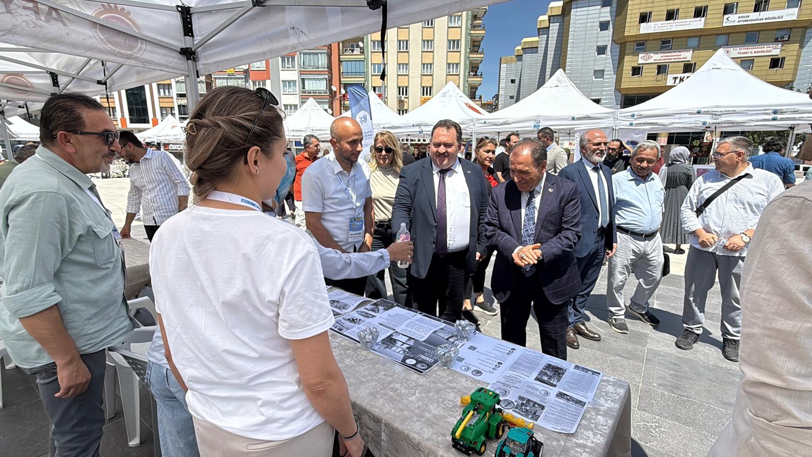 Üniversitelerden YKS adaylarına tercih desteği 1 Üniversitelerden YKS adaylarına tercih desteği