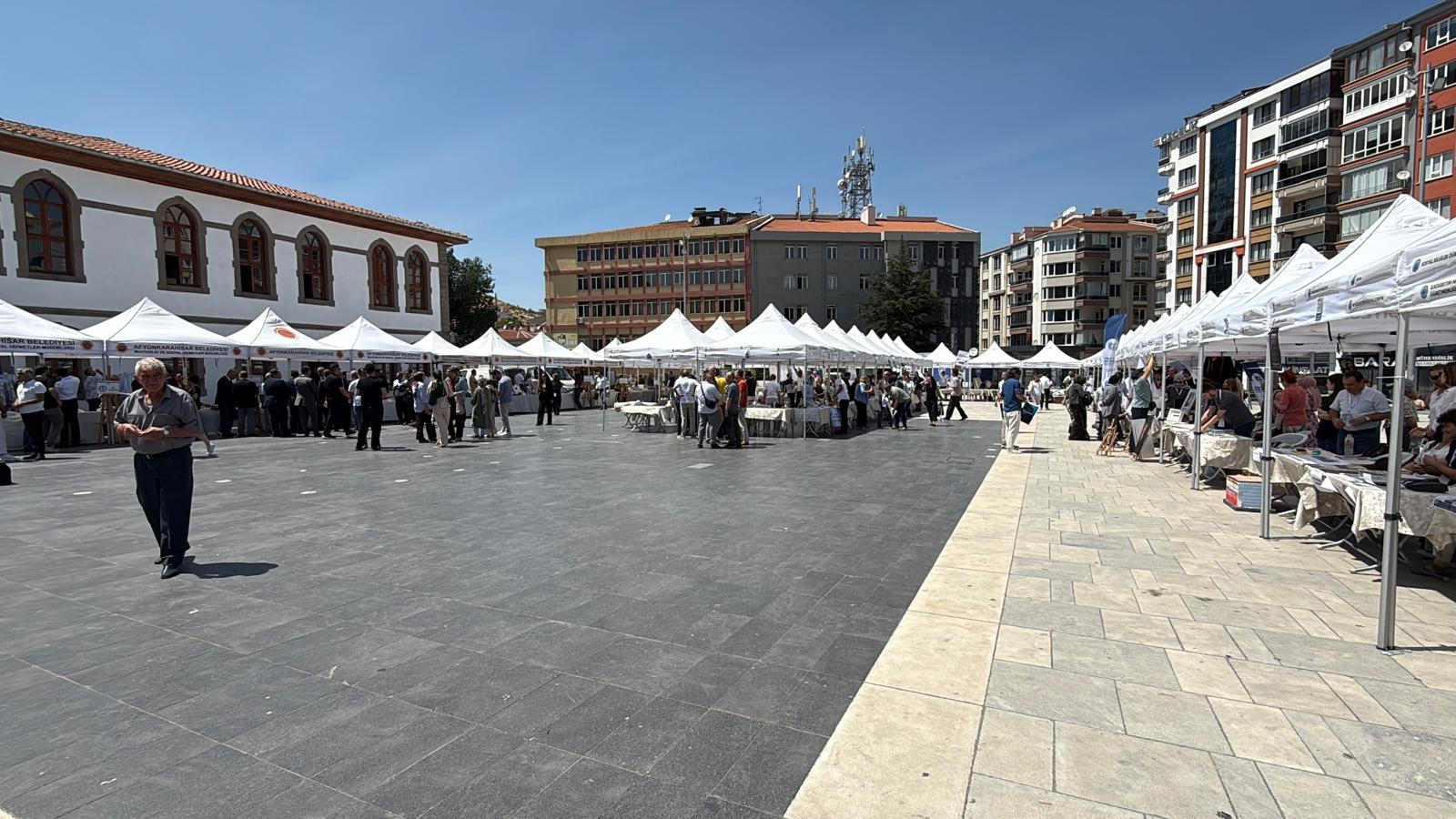 Üniversitelerden YKS adaylarına tercih desteği