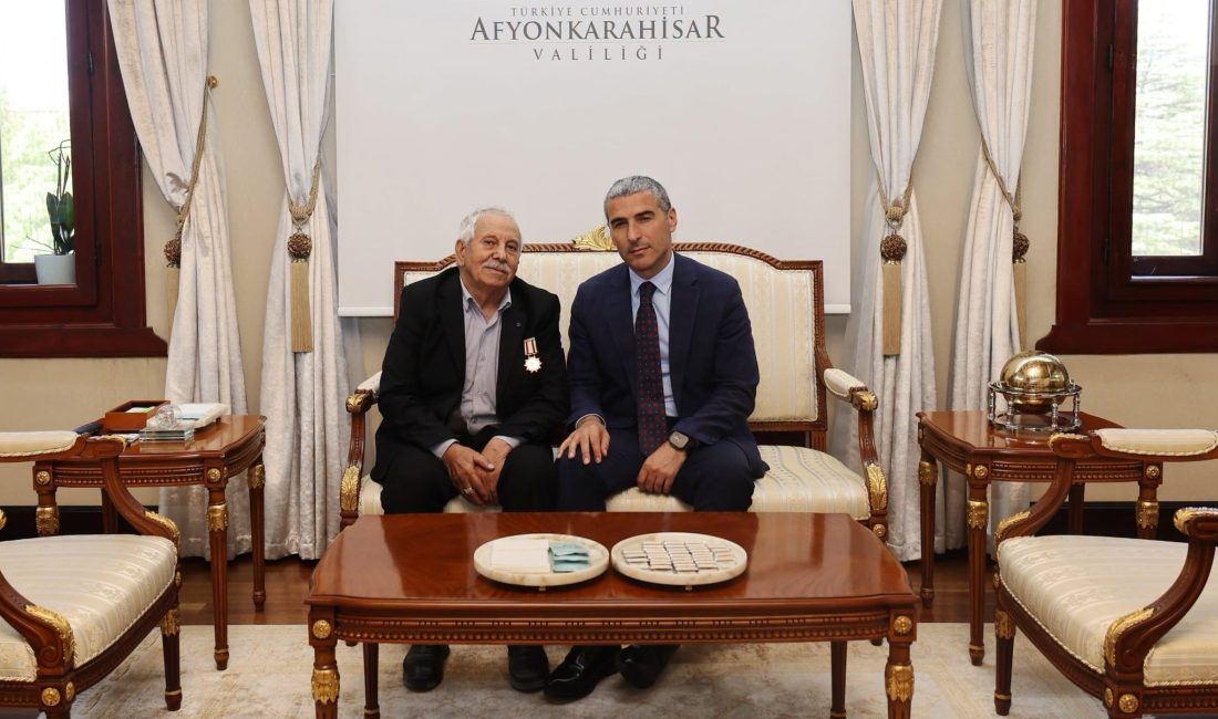 Kıbrıs Gazisi Sadık Çöygün, Gazi Sabri Gür ile şehit ve