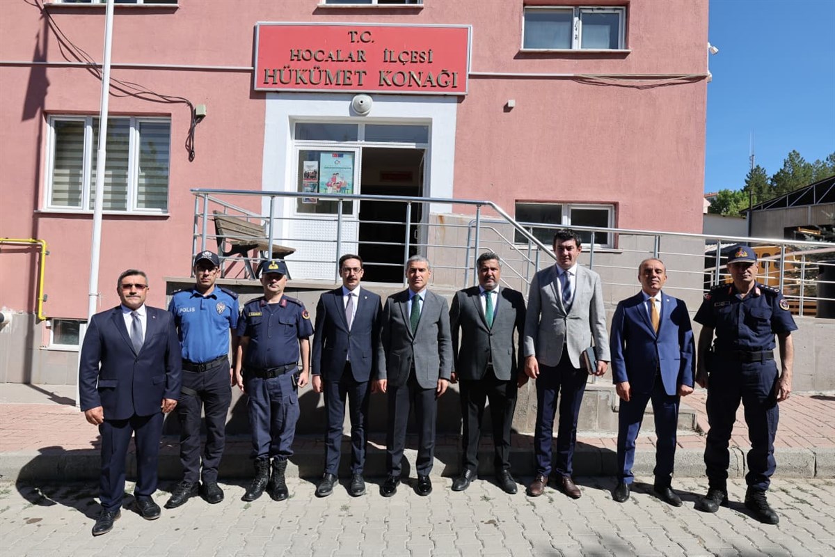 Vali Aktaş'tan Hocalar ve Kızılören'e ziyaret 2 Vali Aktaş'tan Hocalar ve Kızılören'e ziyaret