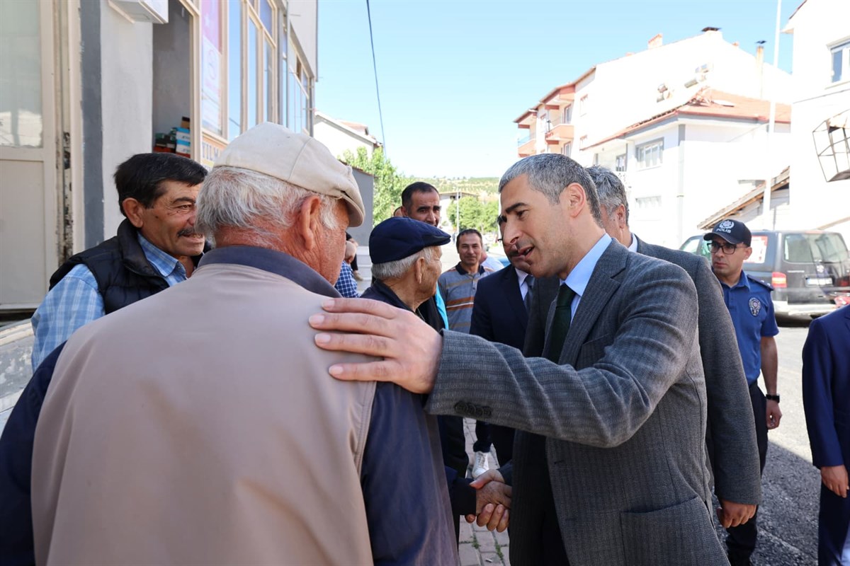 Vali Aktaş'tan Hocalar ve Kızılören'e ziyaret 4 Vali Aktaş'tan Hocalar ve Kızılören'e ziyaret