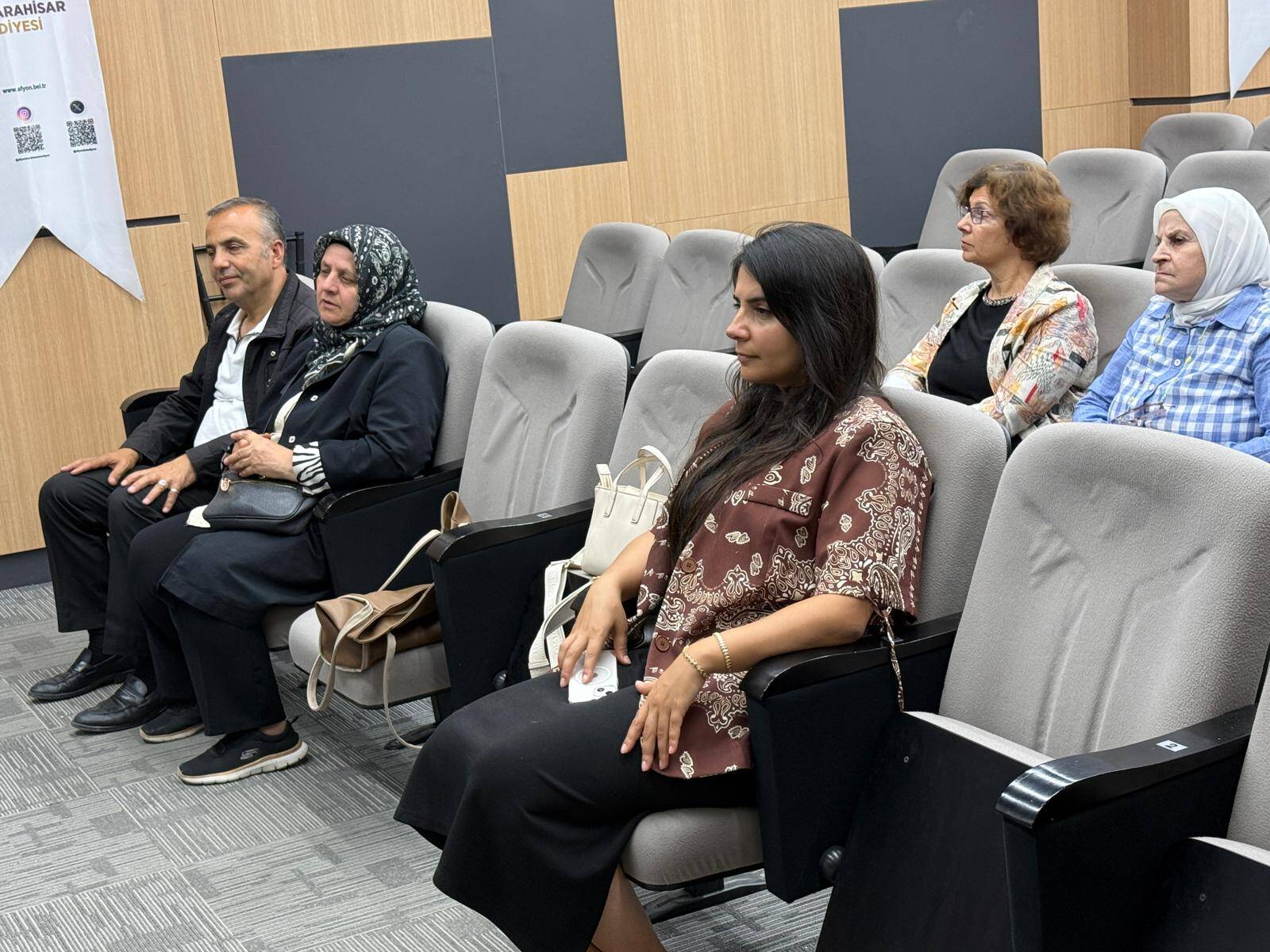 Hz. Sultan Divani ve 40 hatimli aşure geleneği konuşuldu
