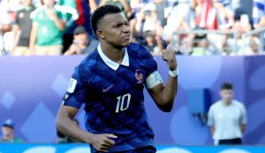 FIFA 2026 Dünya Kupası Son 16 Turu'nda Fransa, Paraguay'ı 1-0