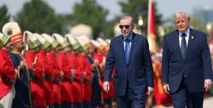 Ankara'da gerçekleştirilen 36. NATO Zirvesi kapsamında Cumhurbaşkanlığı Külliyesi'nde düzenlenen resepsiyon,