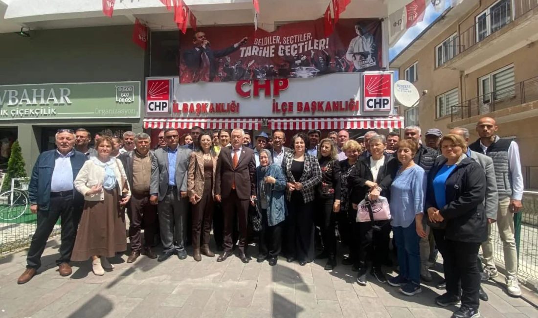CHP Afyonkarahisar İl Başkanlığı makam odasında kullanılan mobilyalarla ilgili ihbar