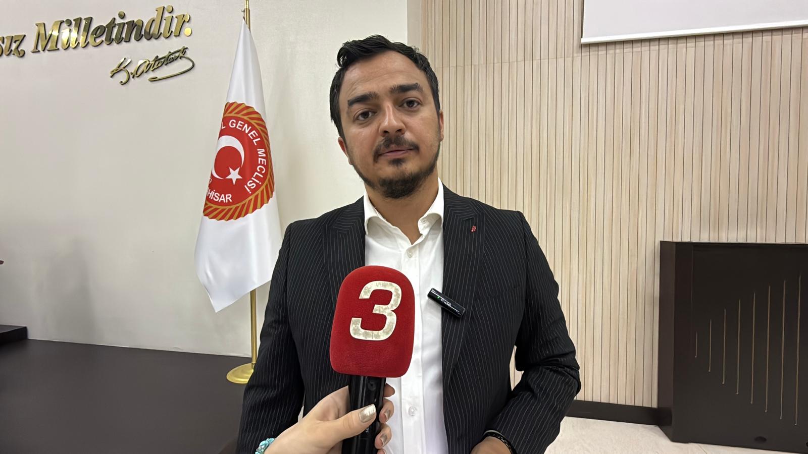 Sandıklı İhracatçı Seracılar İşbirliği Derneği Başkan Yardımcısı Ahmet Aktürk, ilçedeki
