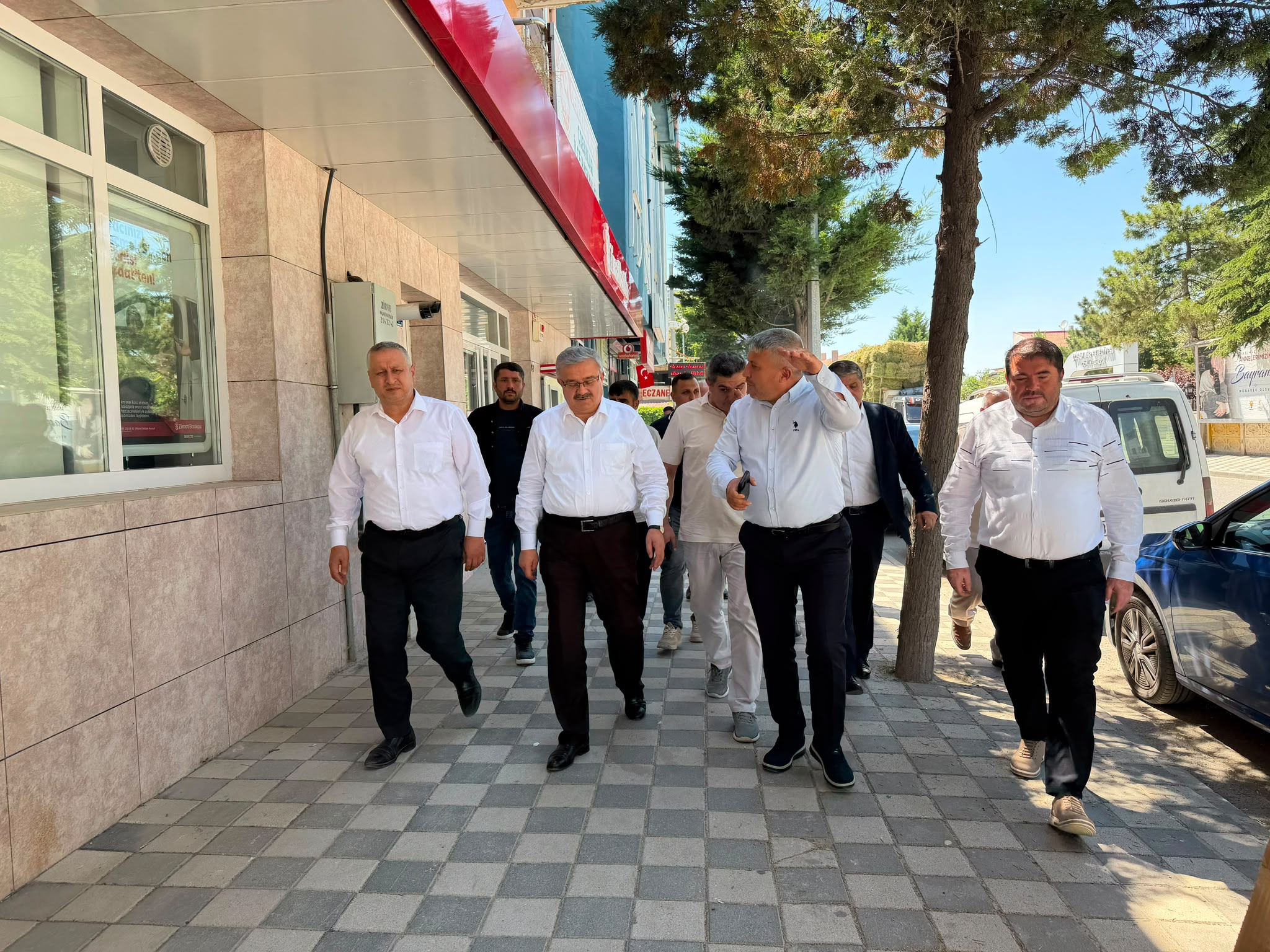 Yurdunuseven, İlçelerde teşkilat ve vatandaşlarla buluşuyor 2 Yurdunuseven, İlçelerde teşkilat ve vatandaşlarla buluşuyor