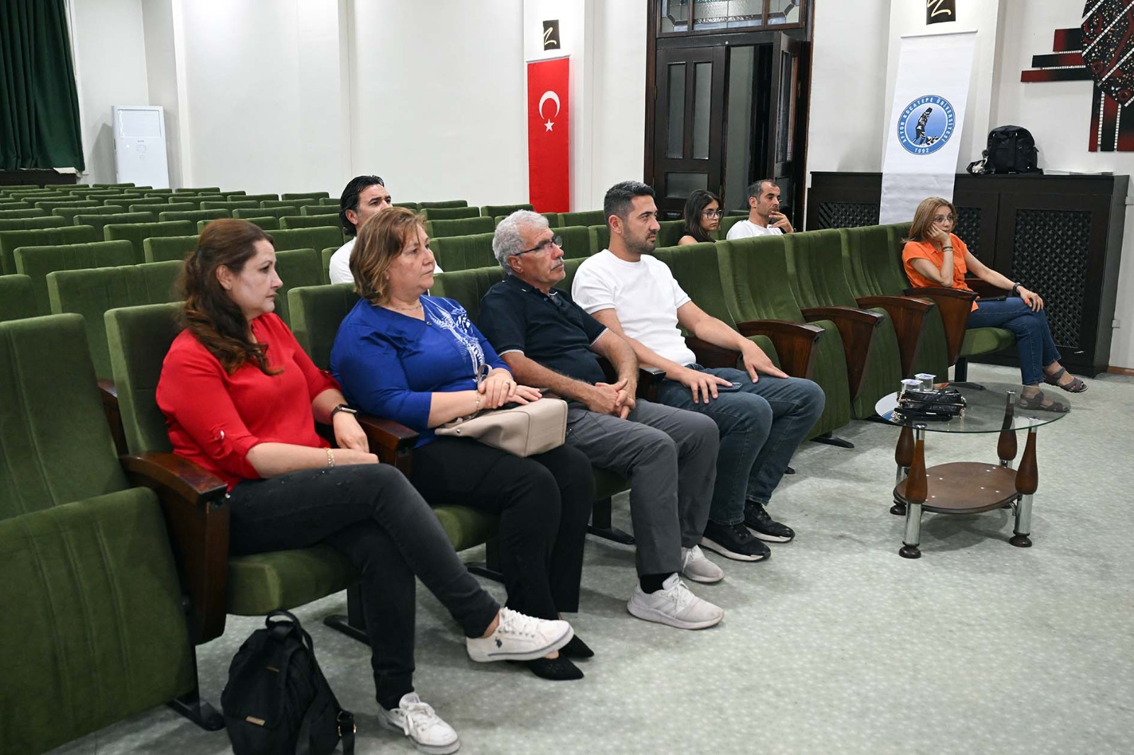 Psikoloji sadece terapi değil 1 Psikoloji sadece terapi değil