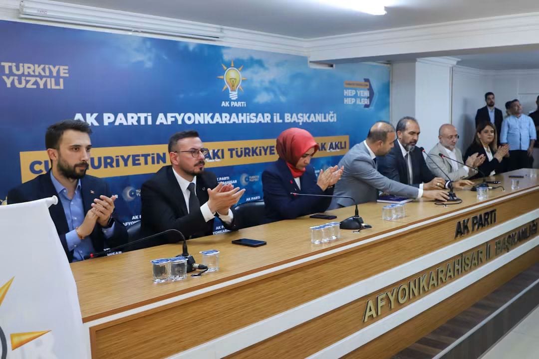 AK Parti Afyon teşkilatı sandık başına gitti