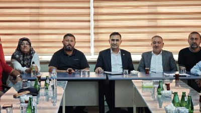 AK Parti Afyonkarahisar Milletvekili Dr. Hasan Arslan ve beraberindeki teşkilat