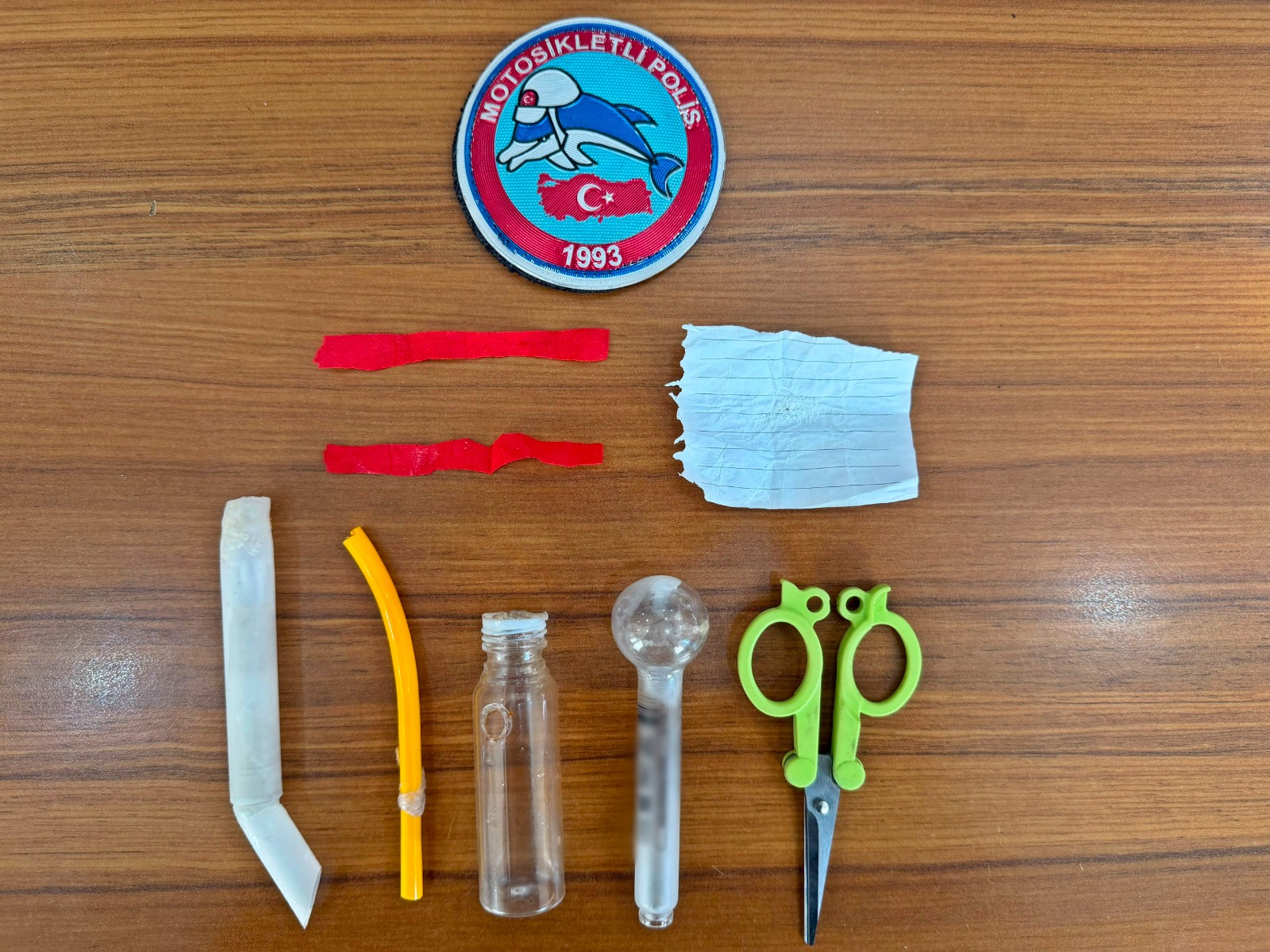 Afyon'da firariler yakalandı, dolandırıcılara geçit verilmedi 4 Afyon'da firariler yakalandı, dolandırıcılara geçit verilmedi
