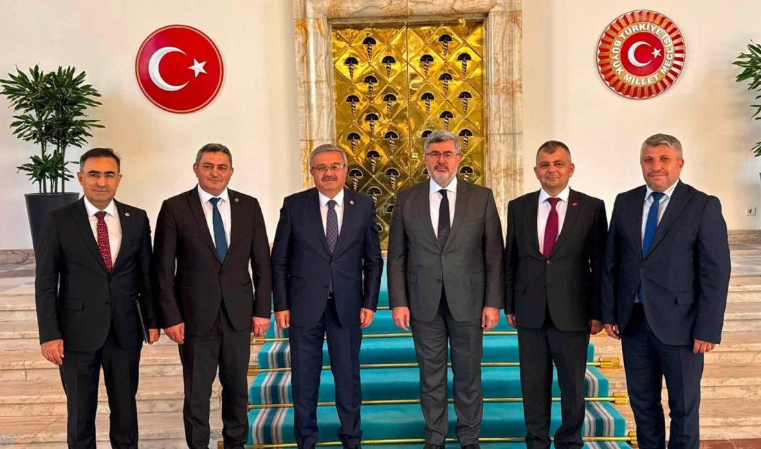 Çobanlar Belediye Başkanı Ali Altuntaş, Ankara'da gerçekleştirdiği temaslar kapsamında İçişleri