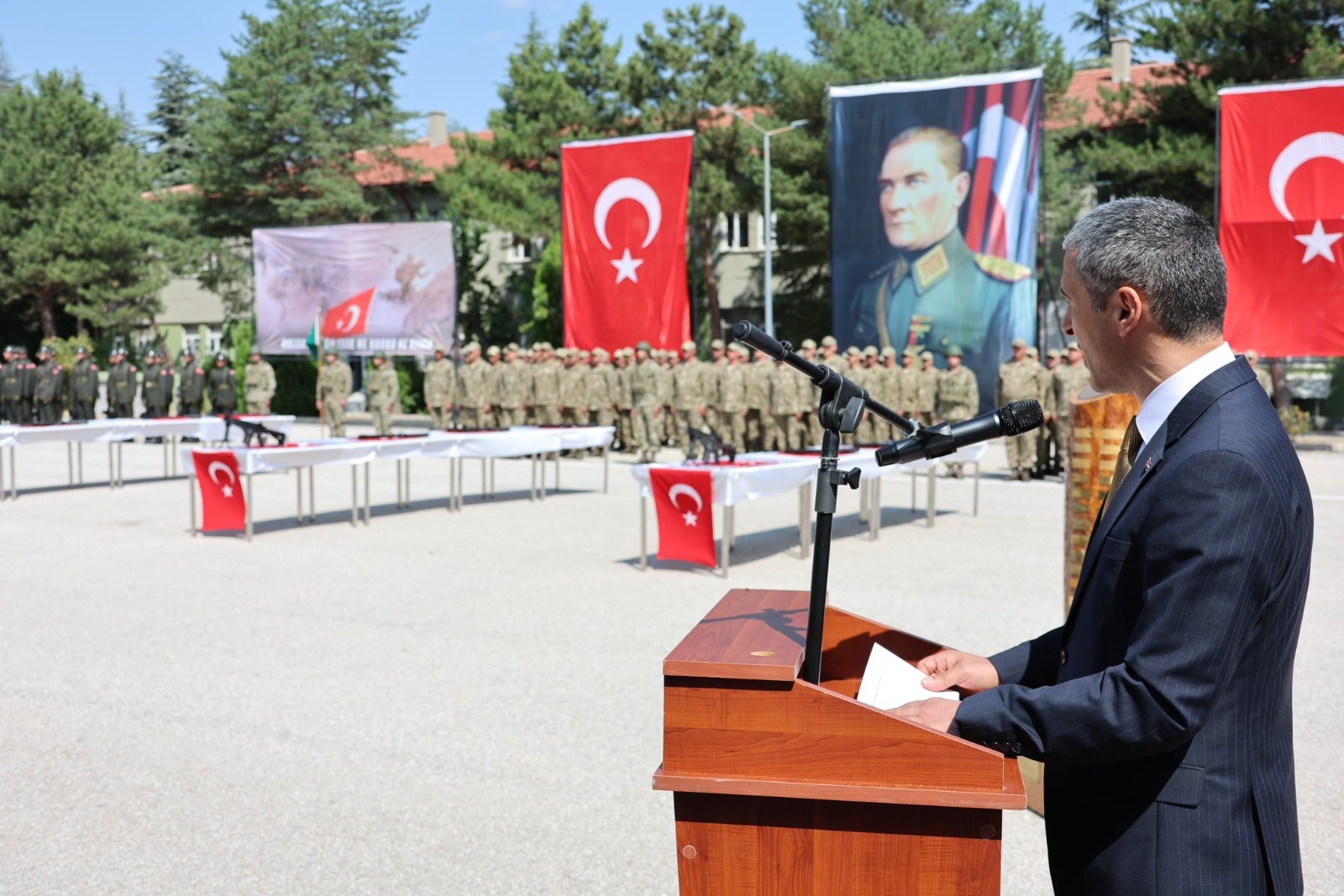 Afyonkarahisar'da Mehmetçiklerin yemin gururu