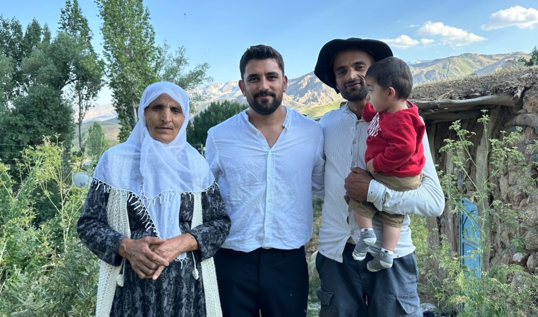 Hakkari’nin Yüksekova ilçesinde ailesinin tek geçim kaynağı olan ineği uçurumdan