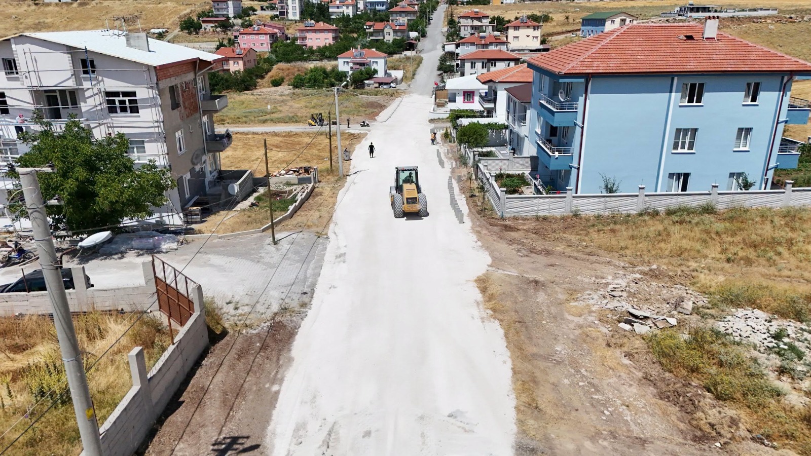 Fatih Mahallesi’nde üstyapı çalışmaları hız kesmiyor 3 Fatih Mahallesi’nde üstyapı çalışmaları hız kesmiyor