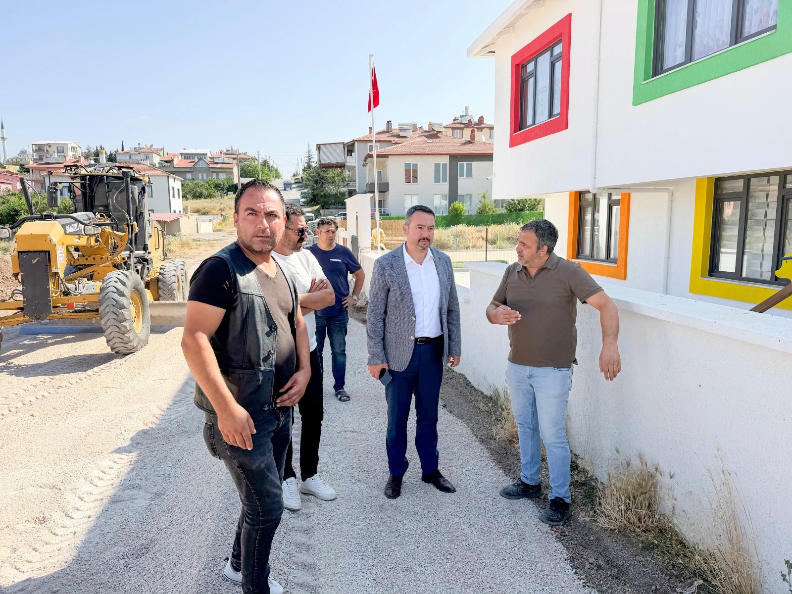 Fatih Mahallesi’nde üstyapı çalışmaları hız kesmiyor 6 Fatih Mahallesi’nde üstyapı çalışmaları hız kesmiyor