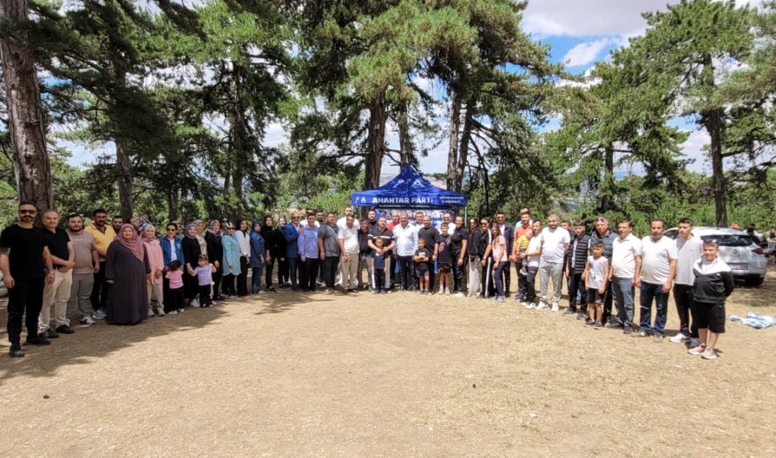 Anahtar Parti Afyonkarahisar İl Başkanlığı tarafından 24 Temmuz Gazeteciler ve