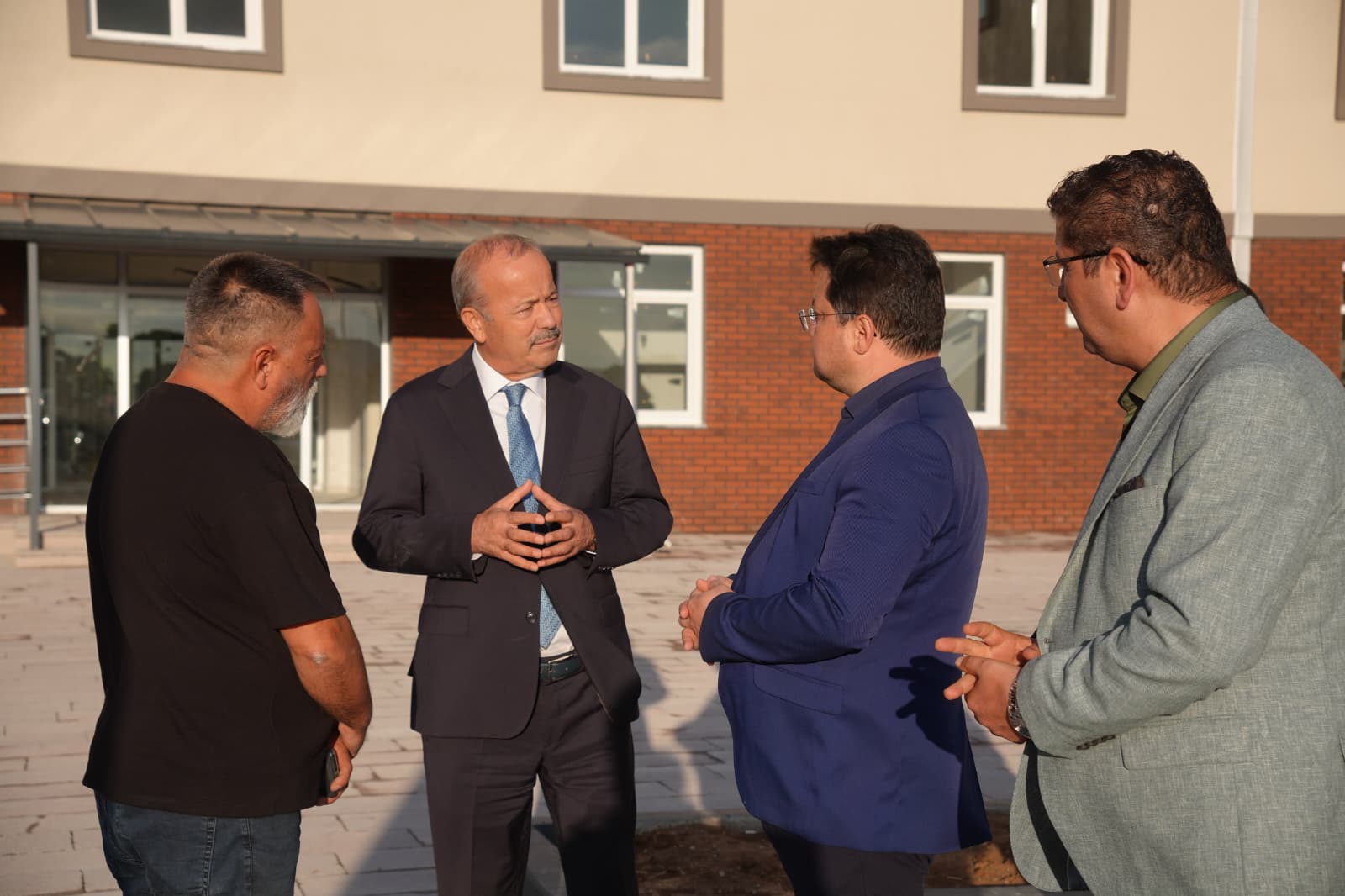 Afyonkarahisar MHP Milletvekilimiz Mehmet TAYTAK, Belediye Başkanımız Derviş AYNACI ve